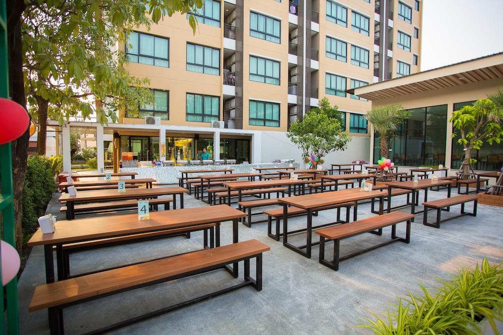 Alisha Court Hotel & Residence กรุงเทพมหานคร ภายนอก รูปภาพ